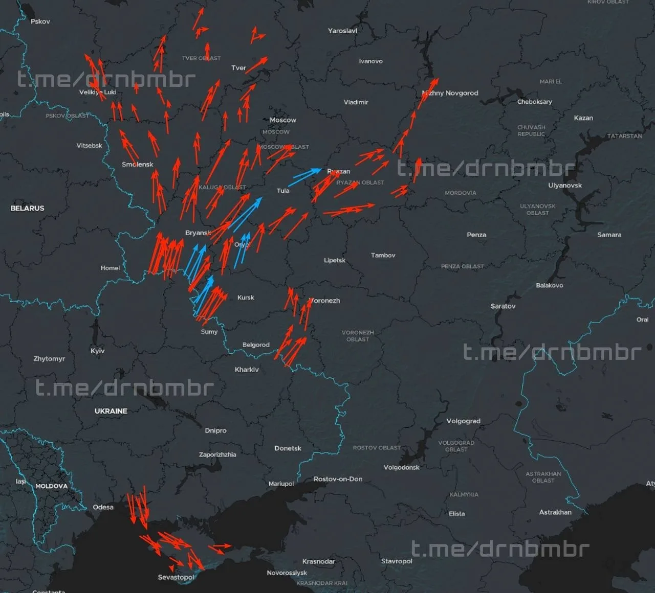 Ucrania acaba de lanzar un nuevo y masivo ataque con drones no tripulados contra Rusia. Créditos: The Global Eye.