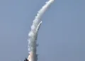 Prueba realizada en el buque Kang Kon. Créditos: KCNA