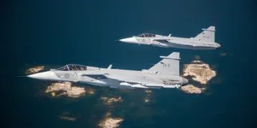 Cazas Gripen E en formación de vuelo. Créditos: Saab.