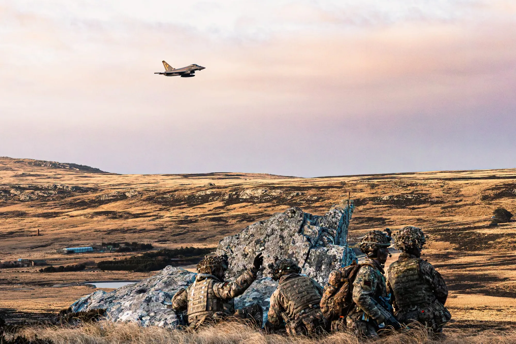 Ejercicios miliares del Reino Unido en las Islas Malvinas. Crédito: BFSAI
