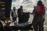 Pruebas logísticas y de fabricación aditiva en el USS Essex (LHD-2) durante RIMPAC 26, mostrando la integración de sistemas no tripulados. Créditos: U.S. Naval Institute.