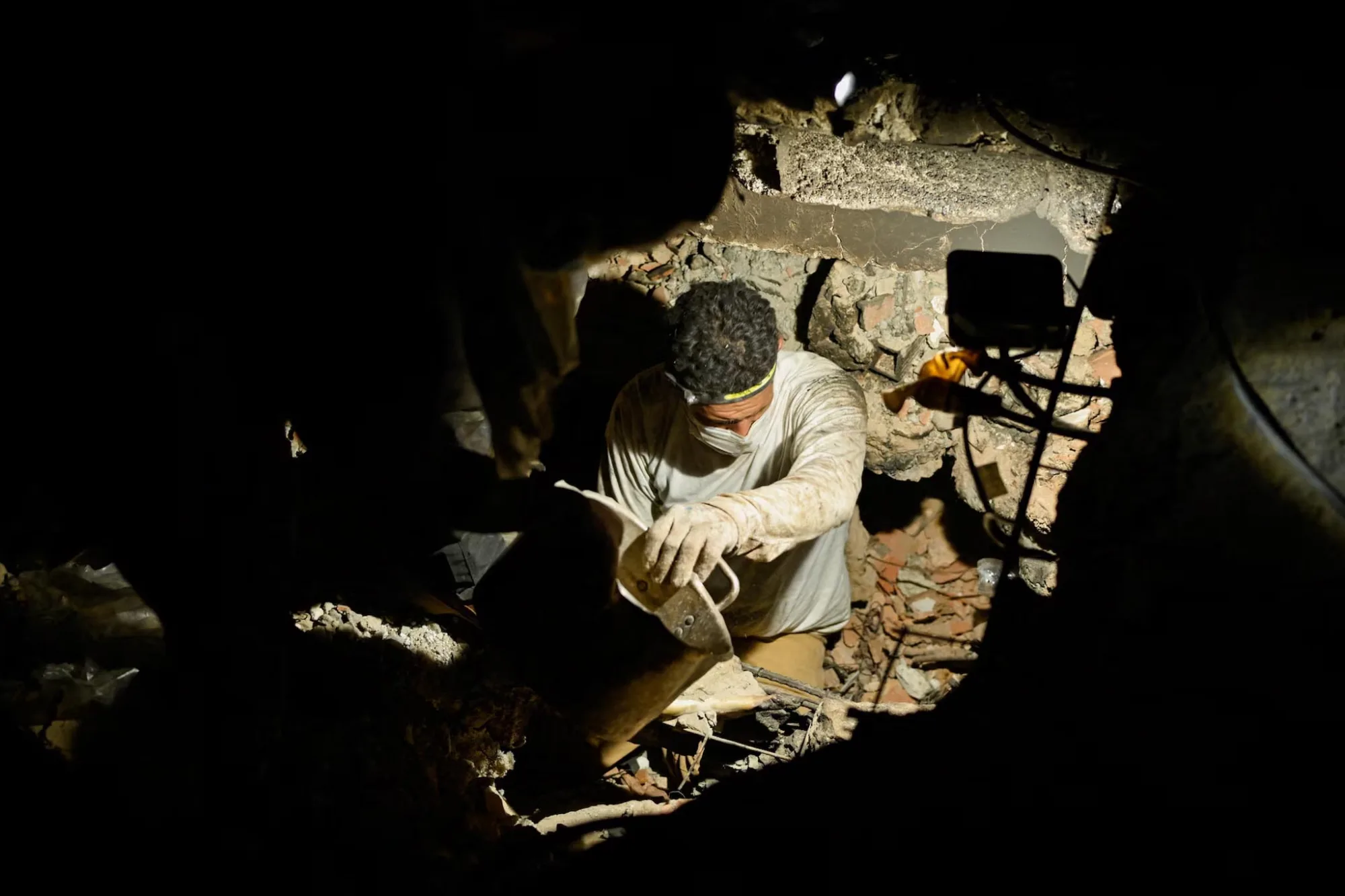 El personal de rescate trabaja en La Guaira, Venezuela, el 27 de junio. Créditos: Reuters.