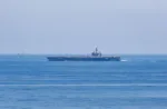 El USS George Washington transita por el estrecho de Luzón para llevar a cabo operaciones en el Mar de China Meridional. Crédito: página de la 7ª Flota X