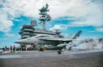 El USS George Washington transita por el estrecho de Luzón para llevar a cabo operaciones en el Mar de China Meridional. Crédito: página de la 7ª Flota X