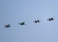 Aviones de combate F-16 vuelan sobre Diyarbakır, sureste de Türkiye, el 26 de julio de 2026. (Foto AA)