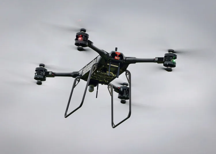 Fuerza Móvil Anti-Blindaje (MAAF) con vehículos altamente móviles, armas avanzadas, drones de alta tecnología y sistemas de inteligencia para modernizar la presencia de la OTAN en el flanco este. Créditos: Ministerio de Defnsa del Reino Unido.