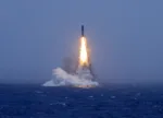 Lanzamiento de un misil estratégico SLBM JL-2 y JL-3 desde un submarino nuclear de la Armada china el 6 de julio de 2026. Créditos: China Military Bugle.