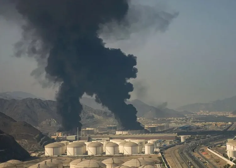Ataques previos de Irán contra los países del Golfo, en el marco de la guerra con Estados Unidos, tras ataques contra infraestructuras petrolíferas de Irán