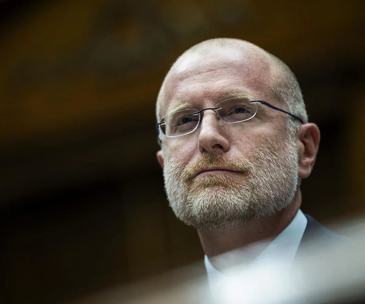 Brendan Carr, aliado de Trump, dirige la Comisión Federal de Comunicaciones de Estados Unidos desde inicios de 2025