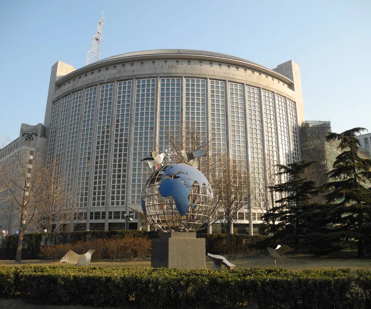 Ministerio de Asuntos Exteriores de la República Popular China, Pekín