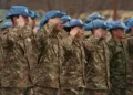 Formación del nuevo contingente de Cascos Azules argentinos, integrado por personal de la Fuerza de Tarea Argentina 68 (FTA 68) y de la Unidad Aérea UNFLIGHT 66, a desplegarse en Chipre, en su ceremonia de despedida en las instalaciones de Centro Argentino de Entrenamiento Conjunto para Operaciones de Paz (CAECOPAZ).