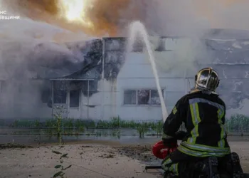 Las consecuencias del ataque ruso del 31 de agosto de 2026. Créditos: Servicio Estatal de Emergencias de Ucrania.