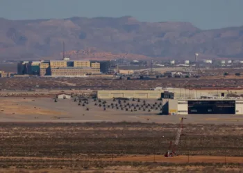 El Ejército de Estados Unidos desplegó esta semana un sistema láser antidrones de alta energía cerca del Aeropuerto Internacional de El Paso, en Texas.