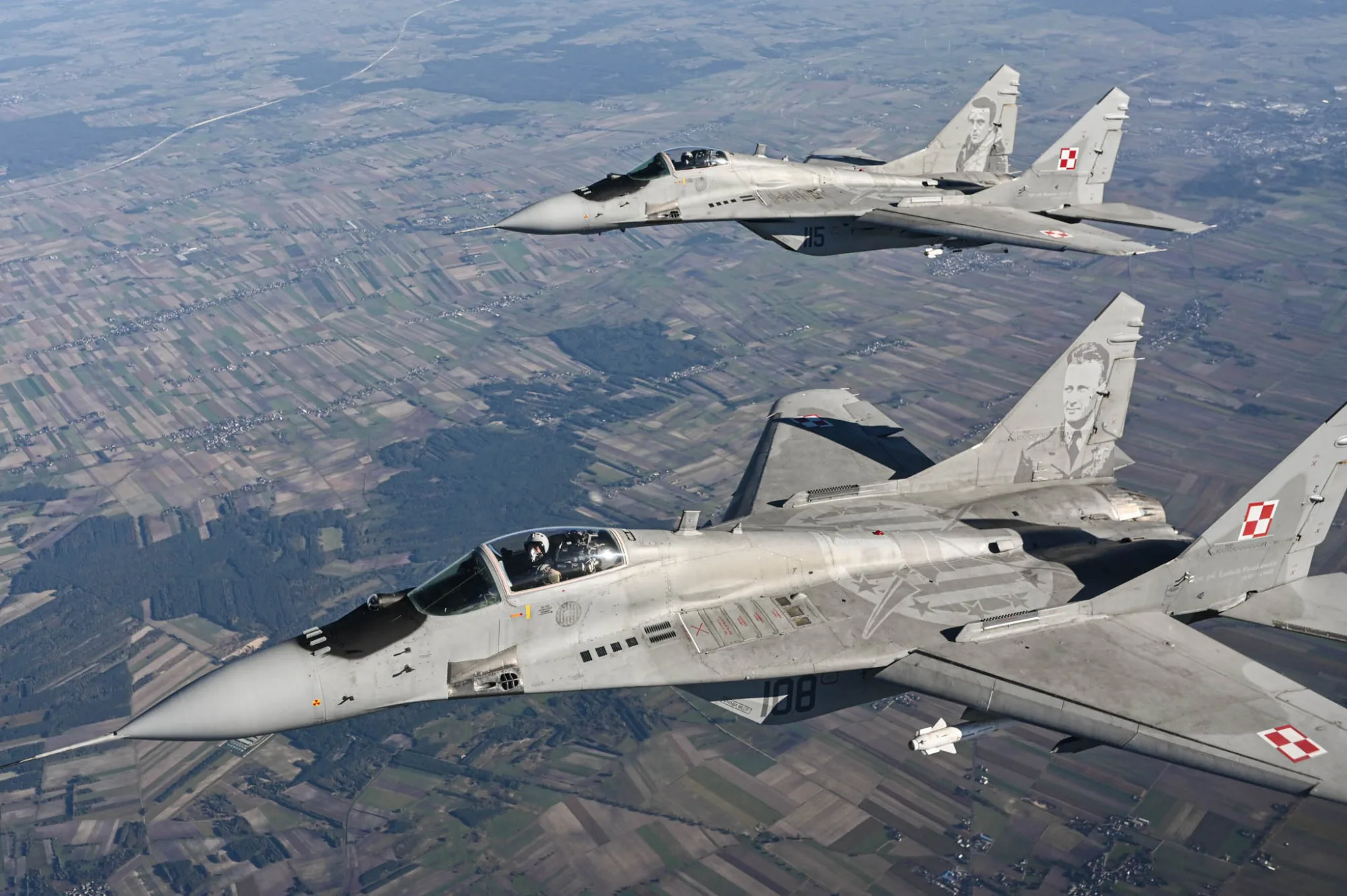 Los aviones de combate Mikoyan MIG-29 de la Fuerza Aérea Polaca participan en un ejercicio de defensa de la OTAN en la base aérea de Lask el 12 de octubre de 2022 en Lask, Polonia. Créditos: Getty Images.