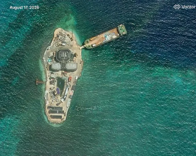 Vista desde el satélite del arrecife de Yagong, en el grupo Crescent de las islas Paracel, en el mar de China Meridional, 17 de agosto de 2026. Créditos: Vantor.