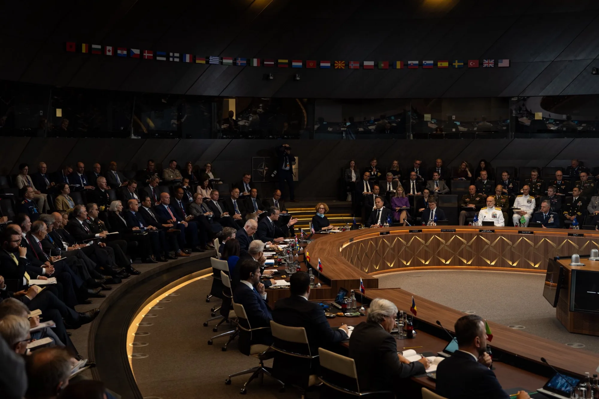 Pete Hegseth, Secretario de Guerra de EE.UU., propone "NATO 3.0" como una versión renovada donde Europa asuma el liderazgo principal en su propia defensa convencional. Créditos: Secretario de Guerra de EE.UU. Pete Hegseth.