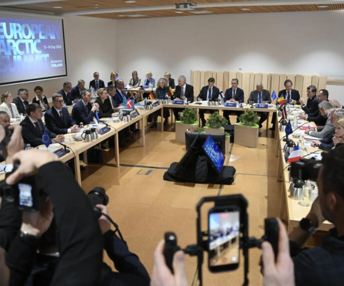 Líderes europeos reunidos en la Cumbre Ártica Europea, en Rovaniemi, Finlandia, el 14 de septiembre de 2026