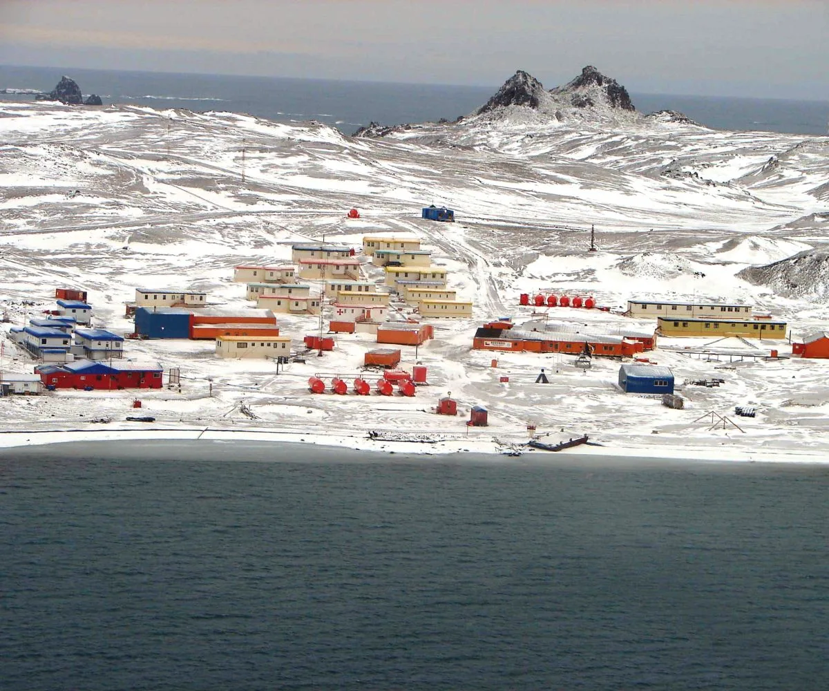 Base Aérea Antártica "Presidente Frei" Eduardo Frei Montalva de Chile en la Antártida