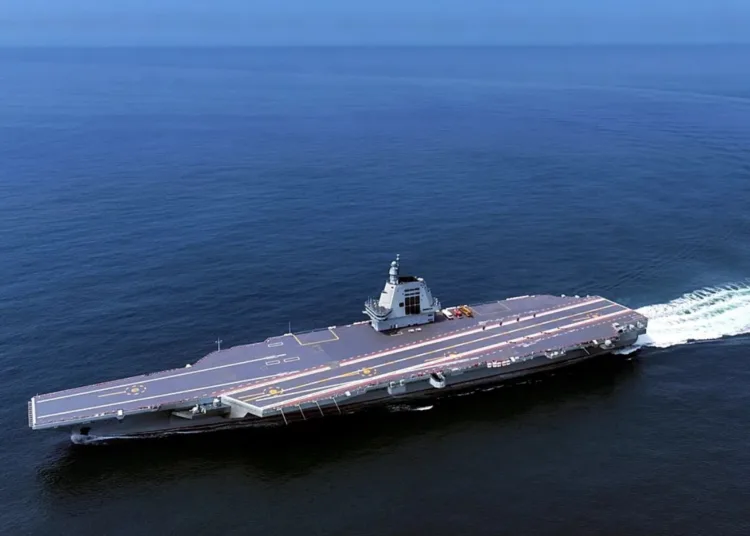 El último portaaviones incorporado a la flota china, Fujian.