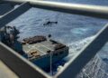 Operación de reabastecimiento en el mar (RAS) del USNS Charles Drew al portaaviones USS George Washington en el Mar de Filipinas. Créditos: U.S. Navy.
