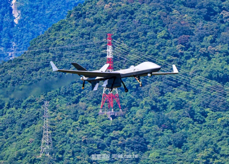 Primer vuelo del dron MQ-9B. Créditos: CollinSLKoh.