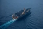 Portaaviones USS Abraham Lincoln (CVN-72) de clase Nimitz navegando en el área de operaciones de la 7ª Flota de EE.UU. en el Indo-Pacífico. Créditos: USS Abraham Lincoln.