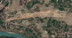 Imagen satelital del aeródromo de Ban Keun (Laos). Créditos: Google Earth.