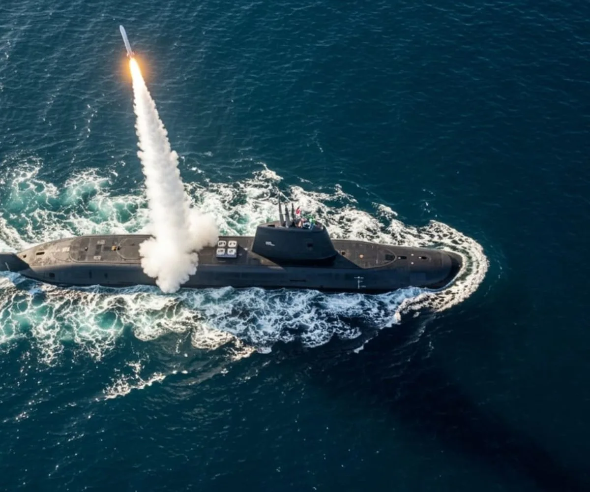 Un submarino disparando un misil. Imagen ilustrativa