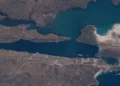 Imagen satelital de Puerto Argentino en 2016. Crédito: Copernicus