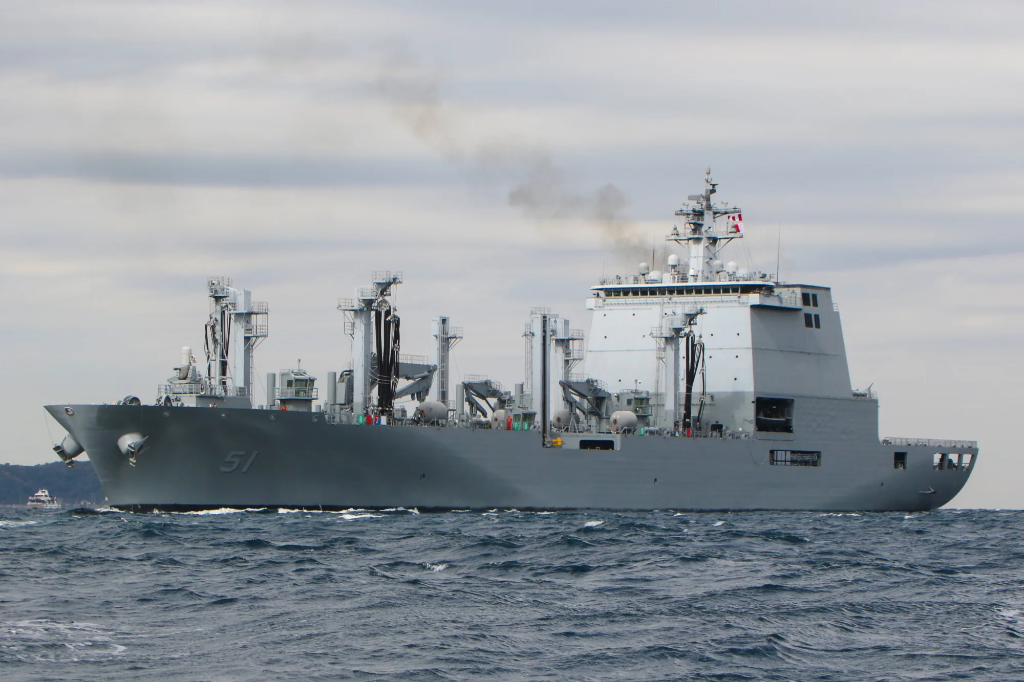  Buque de apoyo logístico ROKS Soyang (AOE-51) de la Armada surcoreana. Créditos: Armada surcoreana.