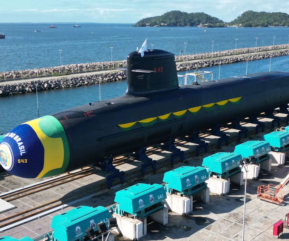 S Riachuelo (S-40), submarino convencional de la Marina de Brasil, clase Riachuelo, derivada de la clase Scorpène fabricada en Francia