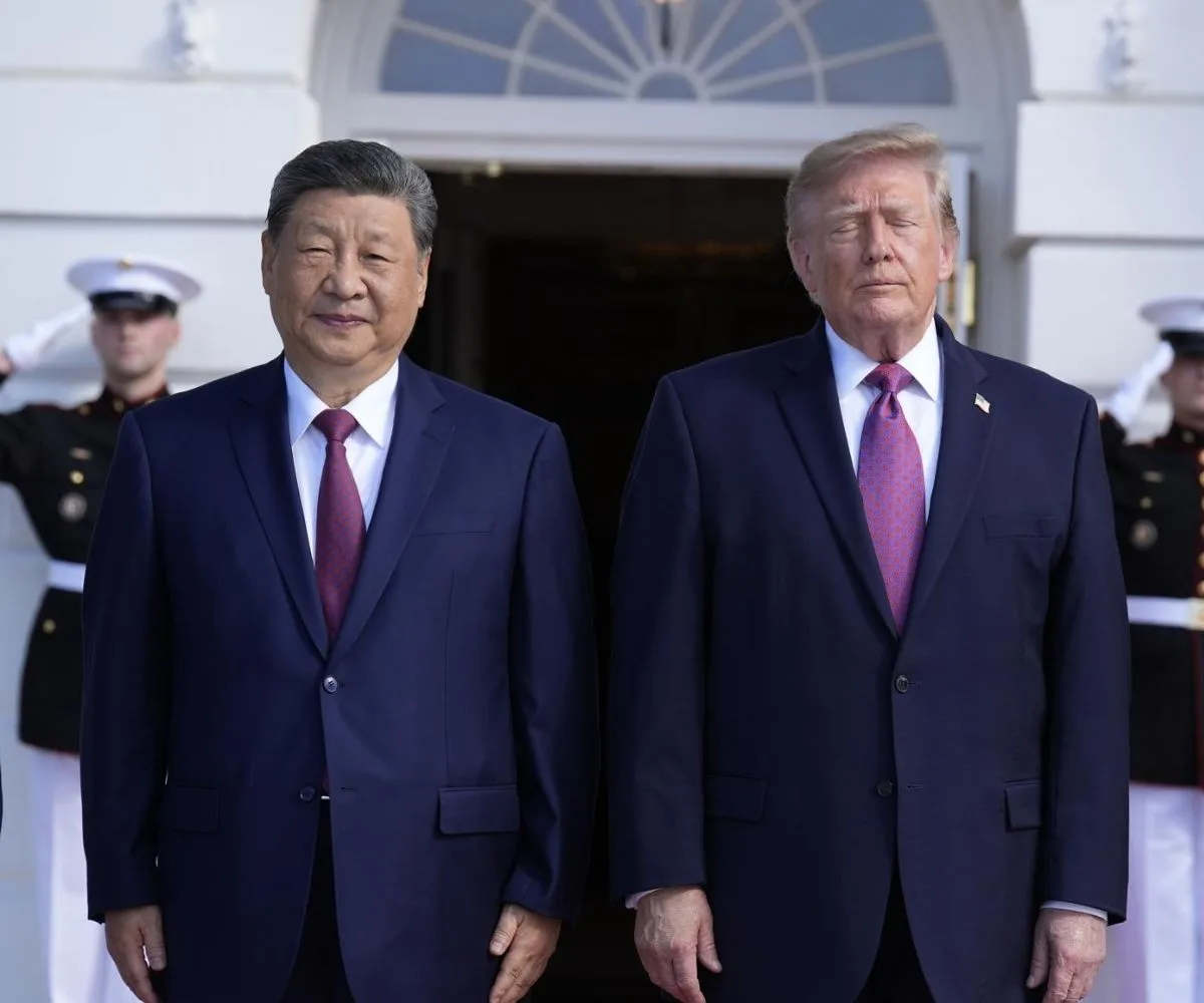 El presidente de China, Xi Jinping, junto al presidente de Estados Unidos, Donald Trump, en una cumbre bilateral