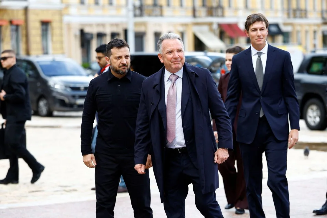 El presidente ucraniano, Volodymyr Zelensky, recibe el domingo en Kiev a los enviados estadounidenses Steve Witkoff y Jared Kushner para mantener conversaciones. Presidencia de Ucrania