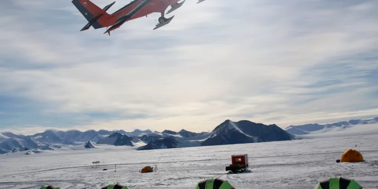 Estación Científica Polar Glaciar Unión de Chile en la Antártida. Imagen ilustrativa