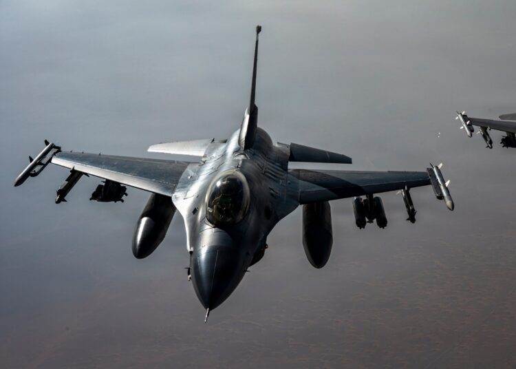 F-16 Fighting Falcon de Lockheed Martin. Créditos: Fuerza Aérea de EE.UU.