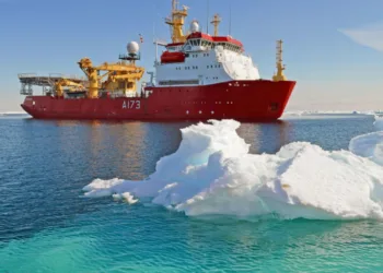 HMS Protector, buque de patrulla polar de la Real Armada británica. Imagen ilustrativa