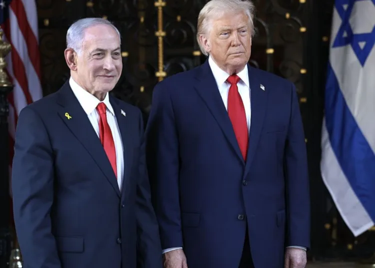 El presidente de Estados Unidos, Donald Trump, recibe al primer ministro de Israel, Benjamín Netanyahu, en su club privado de Mar-a-Lago. Imagen ilustrativa