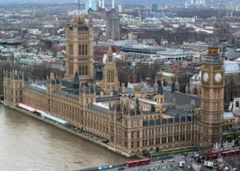 Vista aérea del Palacio de Westminster, que alberga las dos cámaras del Parlamento de Reino Unido, en el centro de Londres. Imagen ilustrativa