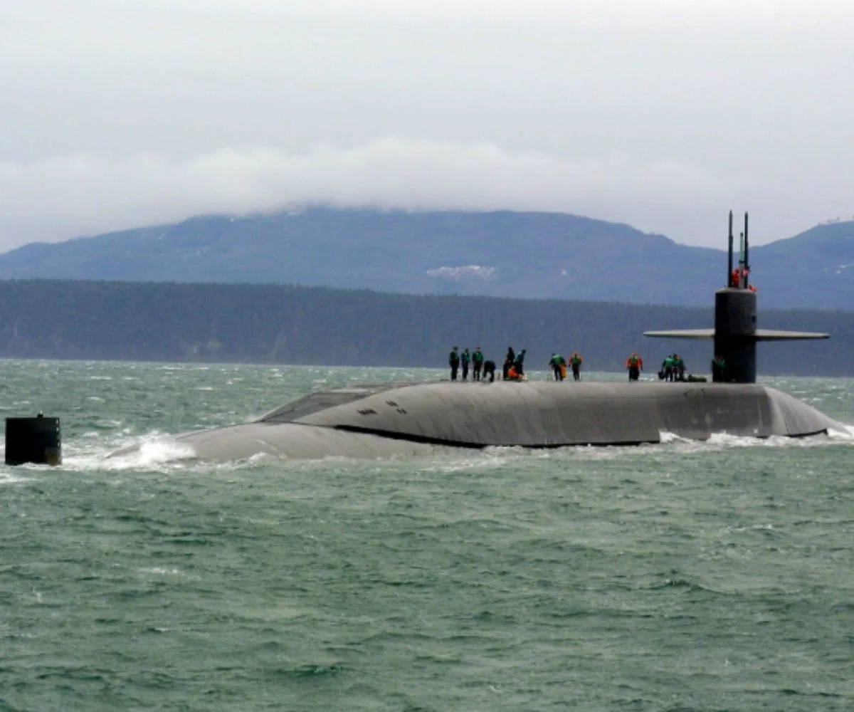 El submarino de propulsión nuclear de la clase Ohio de la Armada de EE.UU. navega en aguas frente a la costa de Washington. Imagen ilustrativa