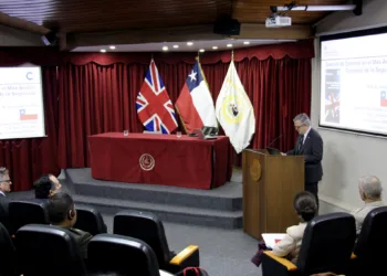 Reino Unido y Chile fortalecen su relación en materia de Defensa. Crédito: Academia Nacional de Estudios Políticos y Estratégicos