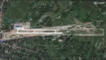 Una imagen satelital muestra una nueva instalación de entrenamiento conjunta China-Laos, con una pista de aterrizaje en expansión, en Ban Keun, provincia de Vientiane, Laos, 30 de septiembre de 2026. Vantor/Distribución vía REUTERS.
